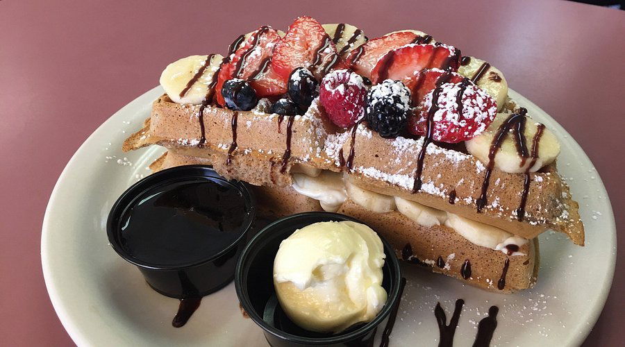 Omelette & Waffle Cafe, Restaurant in Plymouth