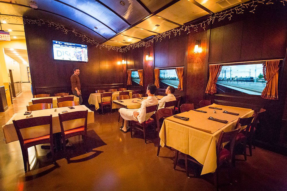 CHICAGO BATH HOUSE, Restaurant in Chicago