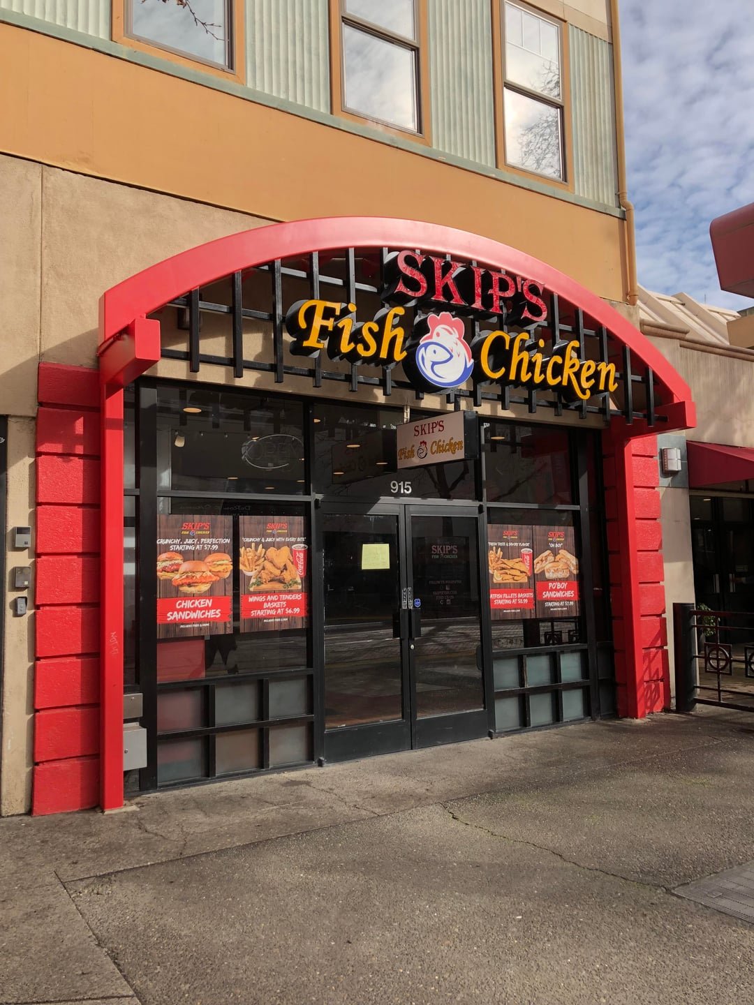 Skips Fish and Chicken restaurant in New York City, United States