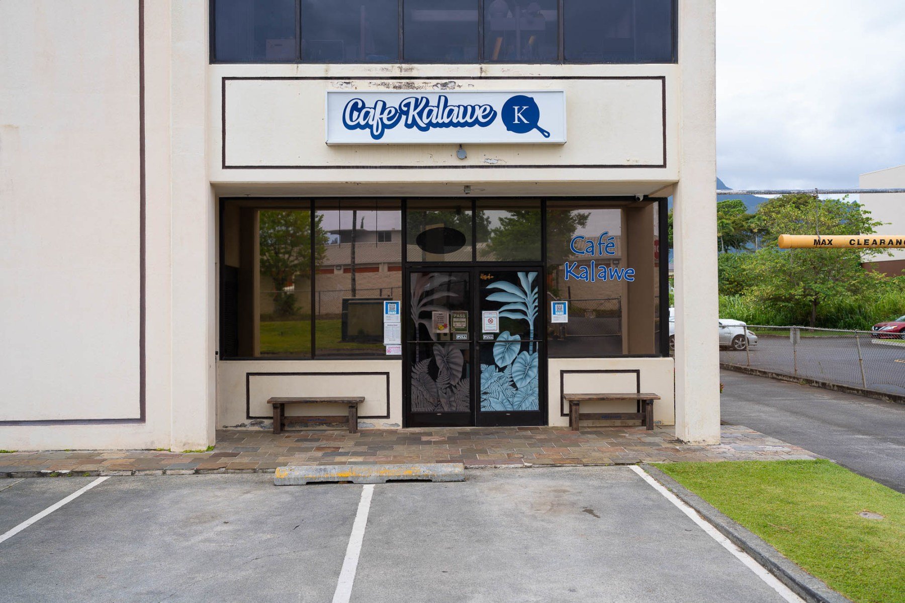 Café Kalawe restaurant in Kaneohe, United States