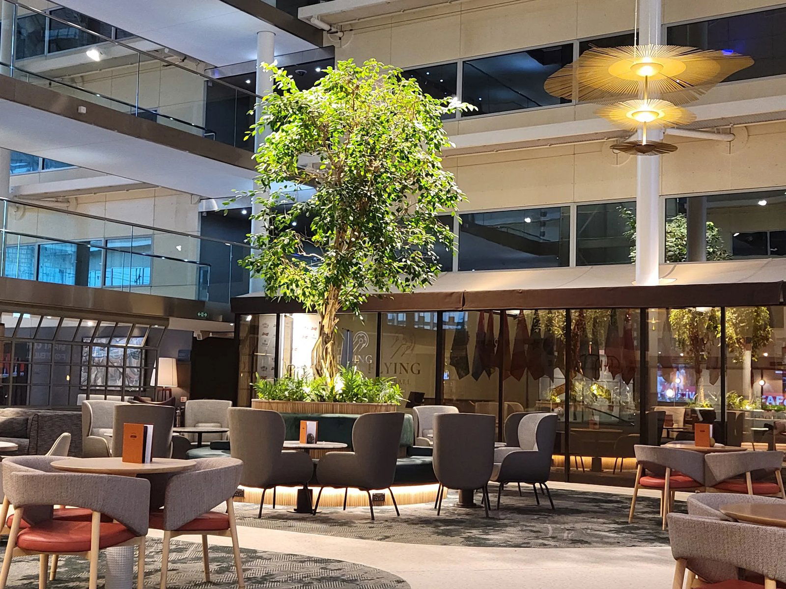 OXBO Kitchen, Restaurant in Hounslow