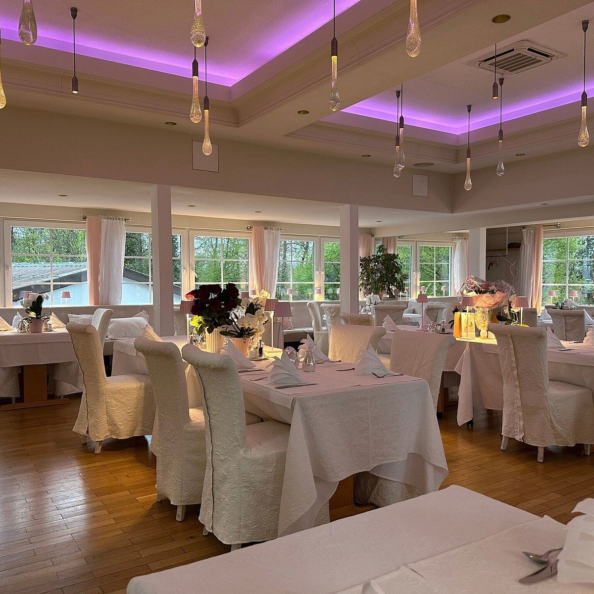 Restaurant Karlshöhe, Restaurant in Reutlingen