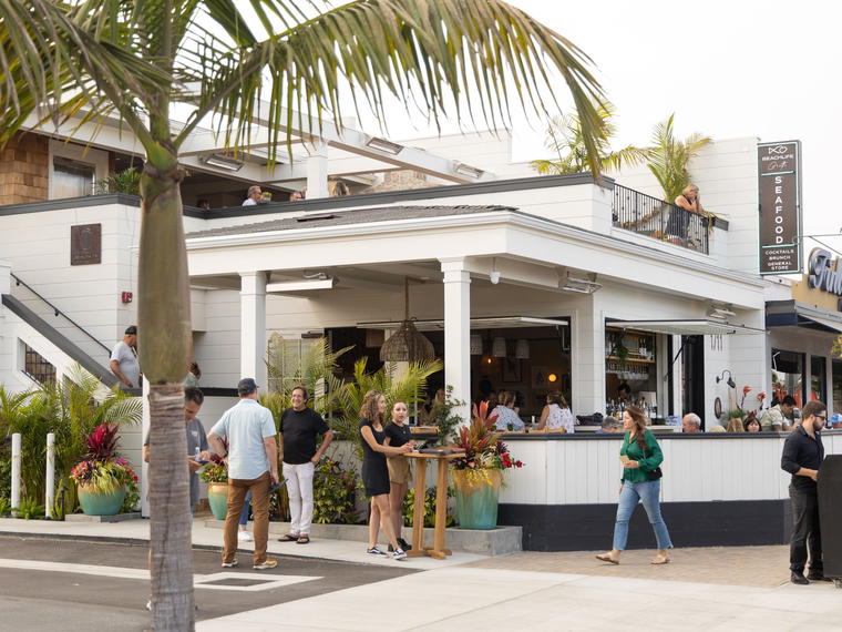 BeachLife Grotto, Redondo Beach, United States