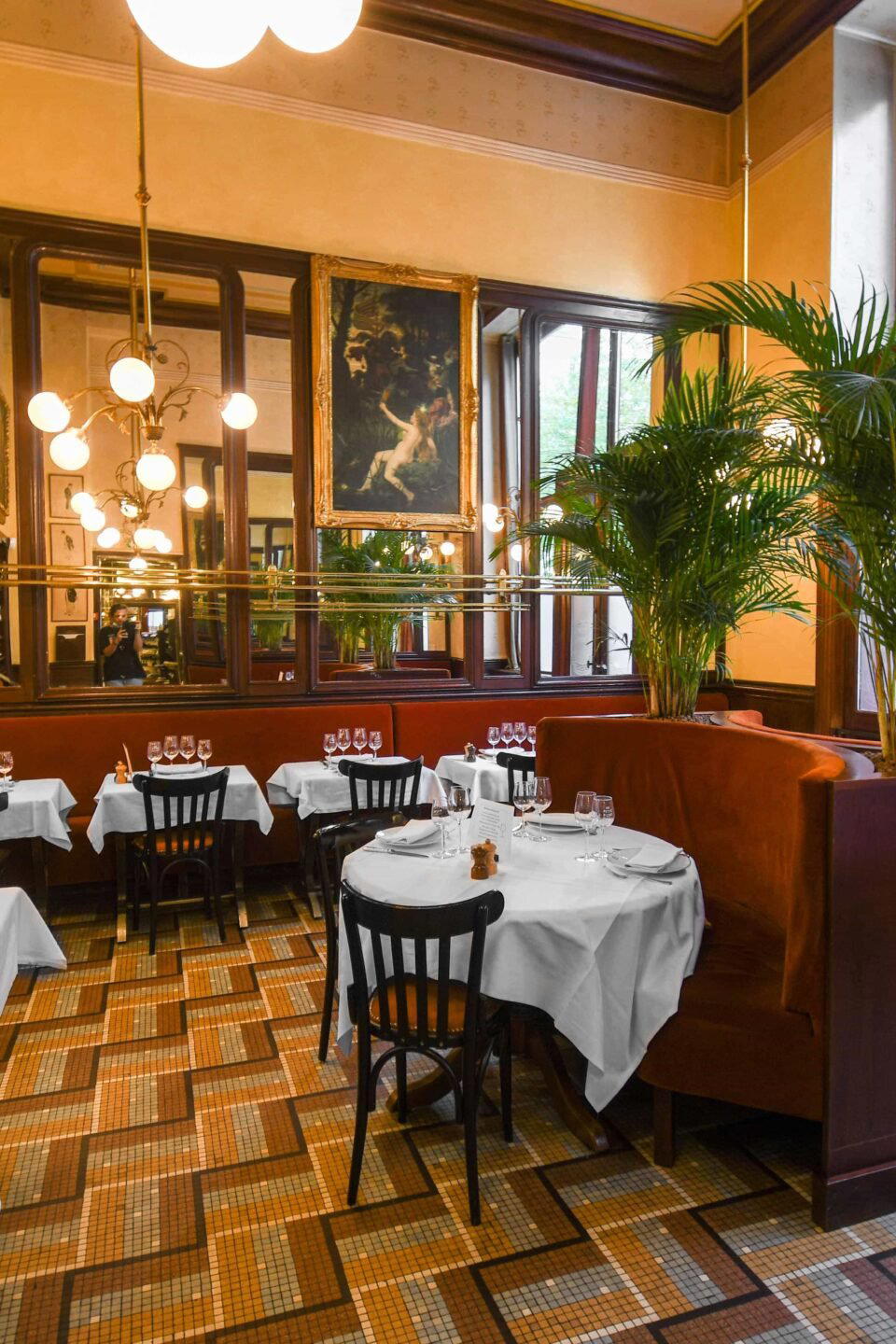 Au Petit Riche, Paris, France