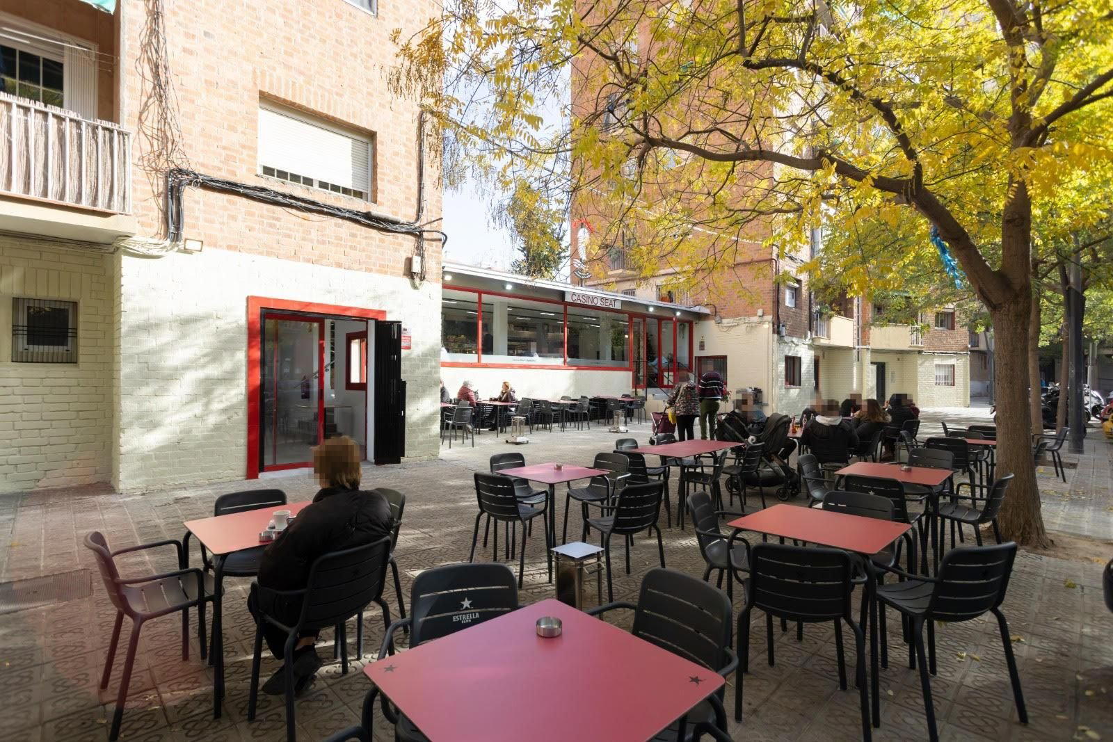 Las Palmeras - Casino Seat restaurant in Barcelona, Spain