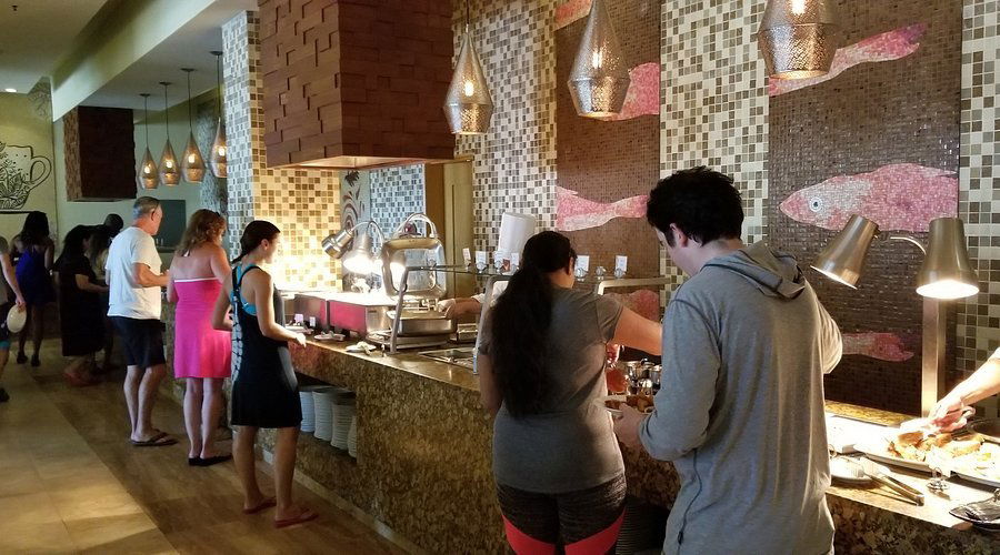 Market Café, Restaurant in Solidaridad