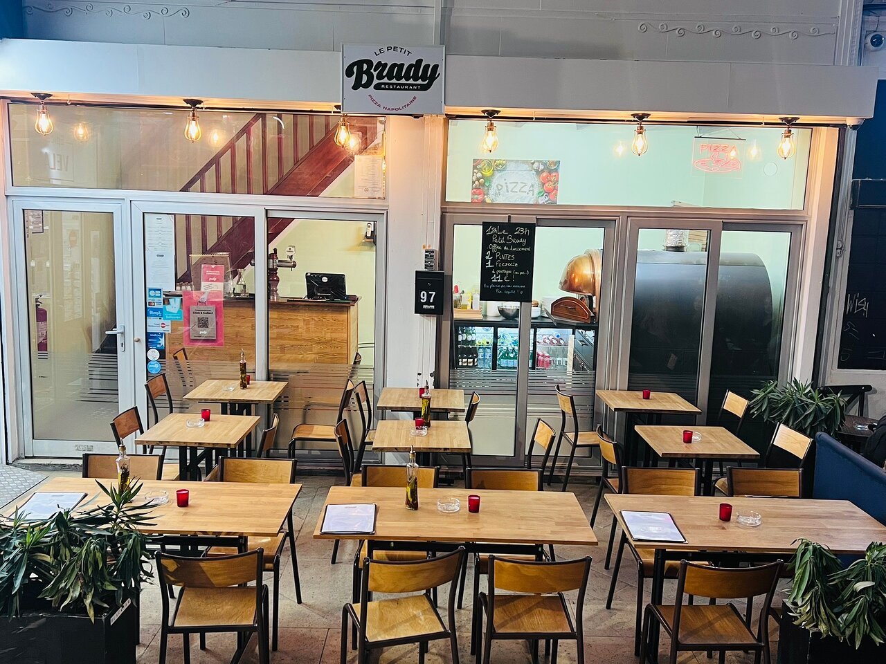 Le Brady, Paris, France