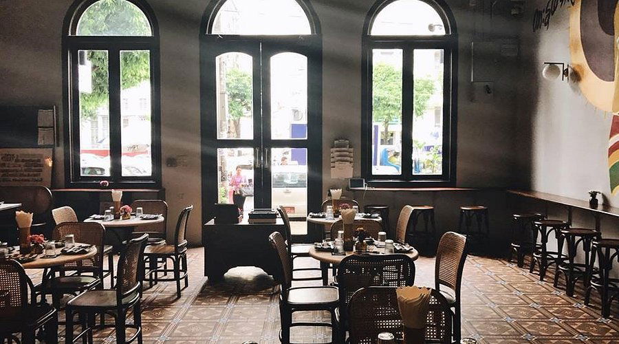 Sofaer & Co, Restaurant in Yangon