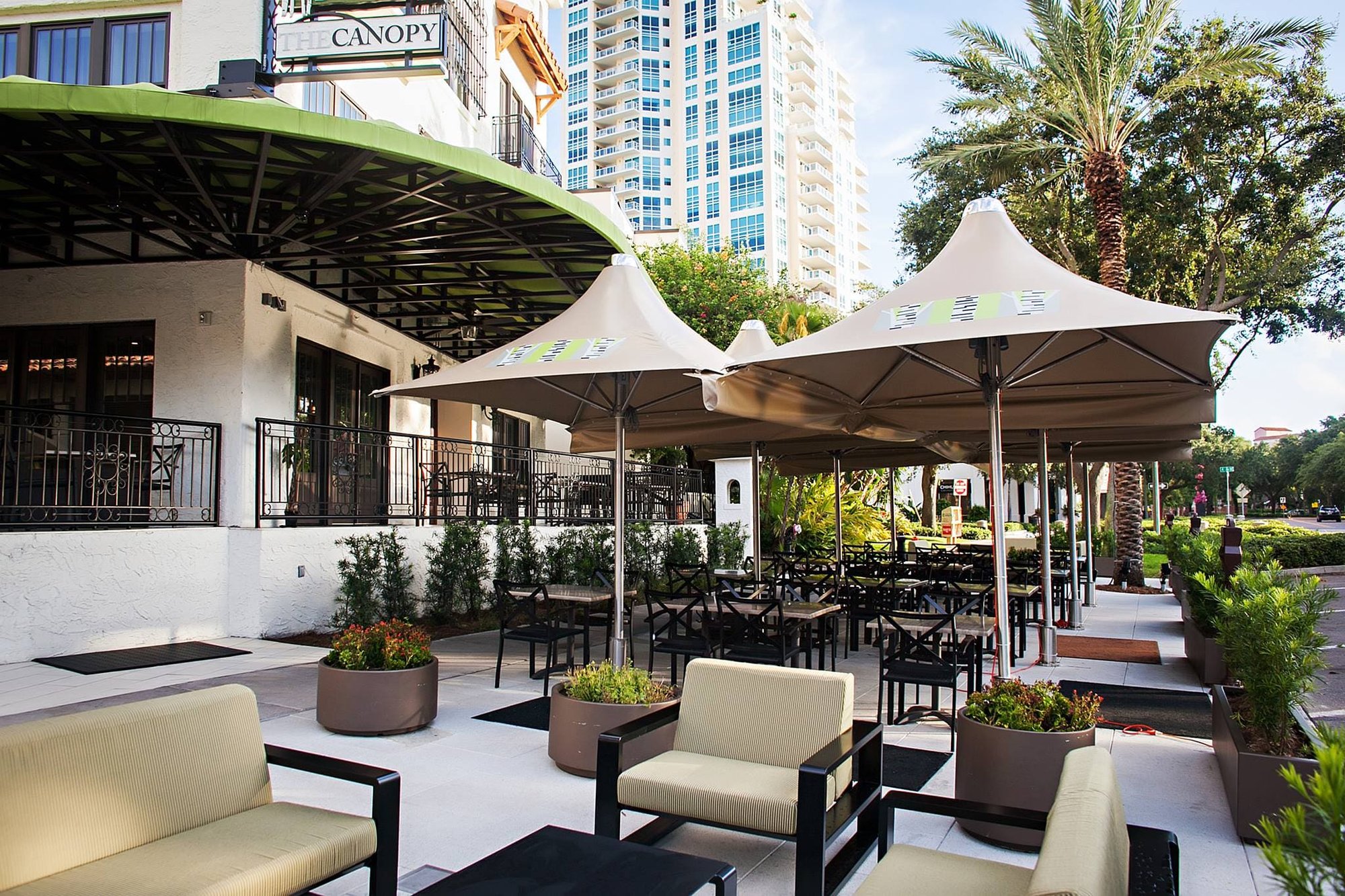 Birch & Vine restaurant in St Petersburg, United States