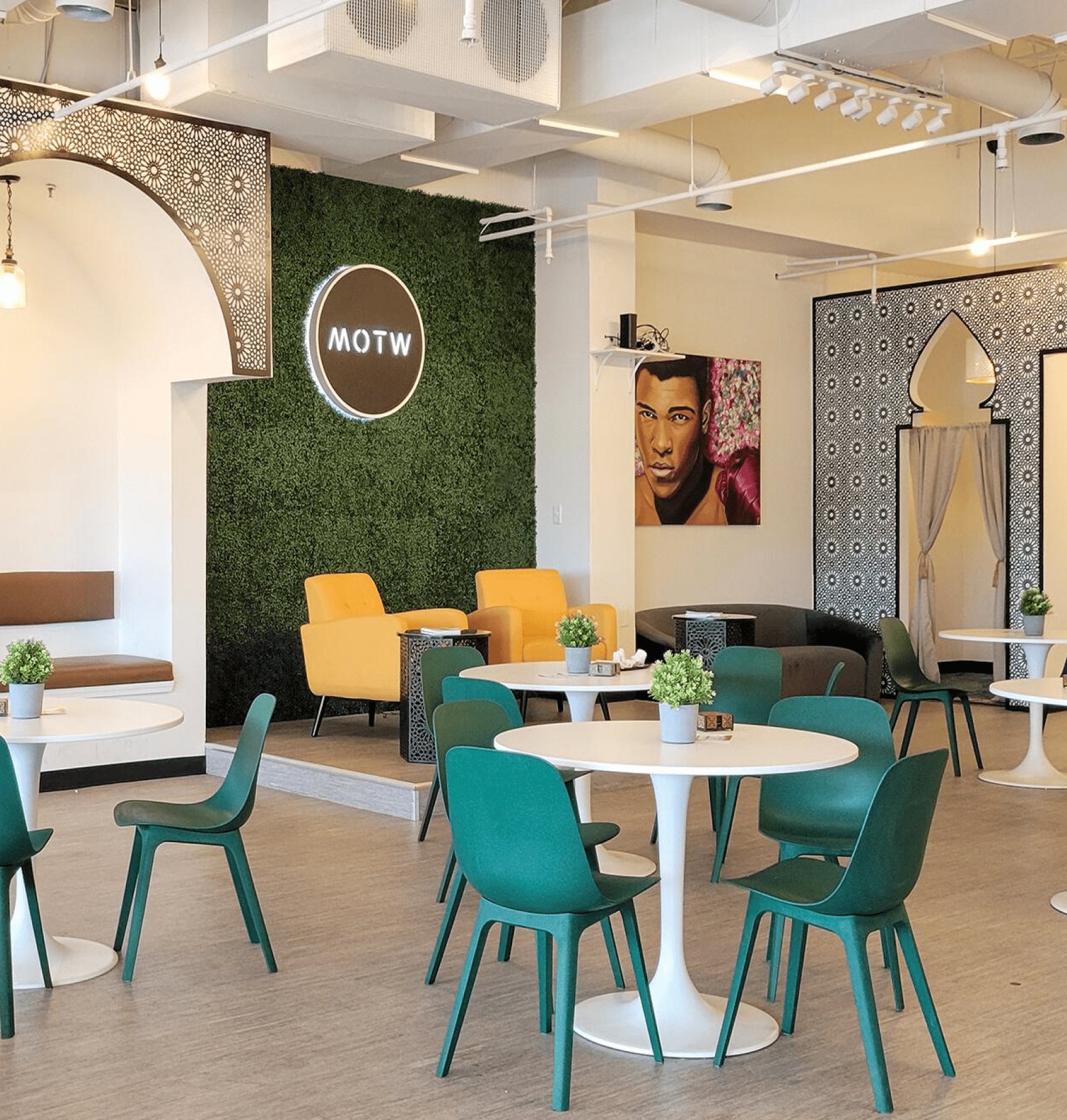 MOTW Coffee & Pastries restaurant in Quincy, United States