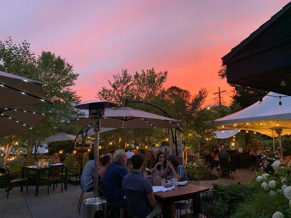 Crossroads restaurant in Rosseau