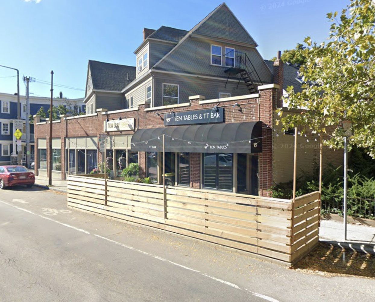 Ten Tables, Restaurant in Jamaica Plain