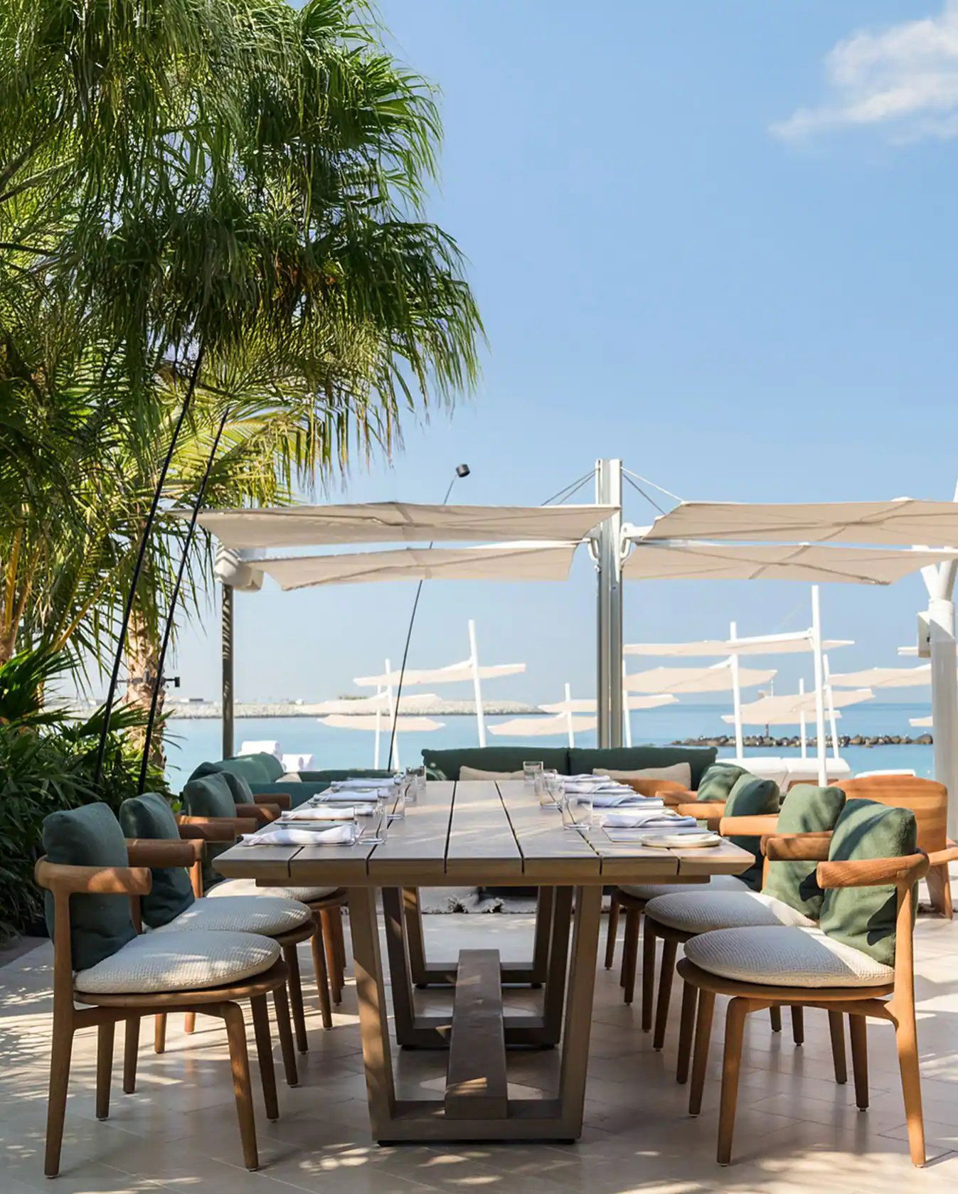 Sakhalin Dubai, Restaurant in Dubai
