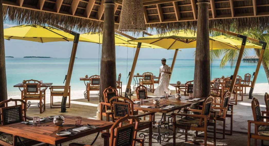 Plates, Restaurant in Baa Atoll
