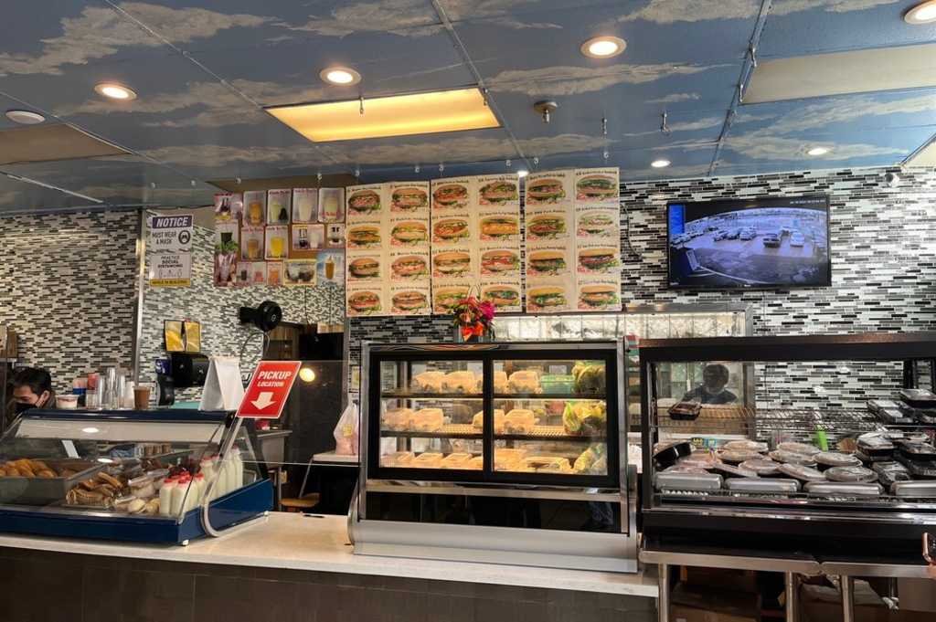 Bánhwich, Restaurant in Oakland