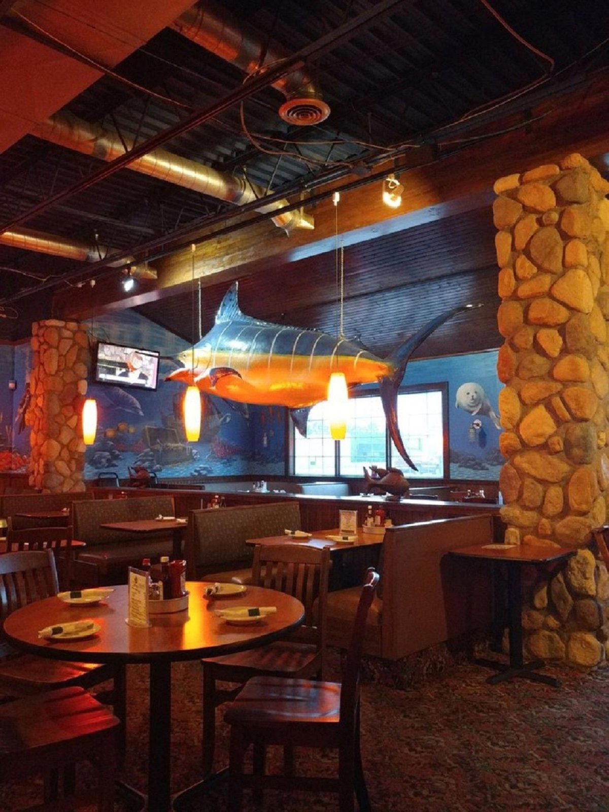 Harbor House Restaurant, Clinton Township, United States