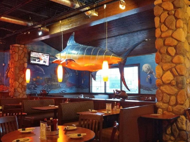 Harbor House Restaurant, Clinton Township, United States