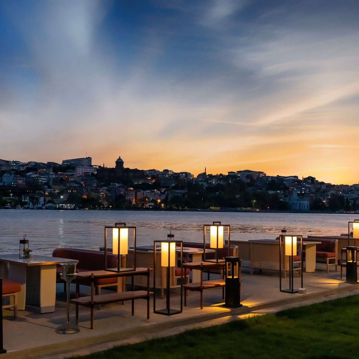 Velena, Restaurant in Istanbul