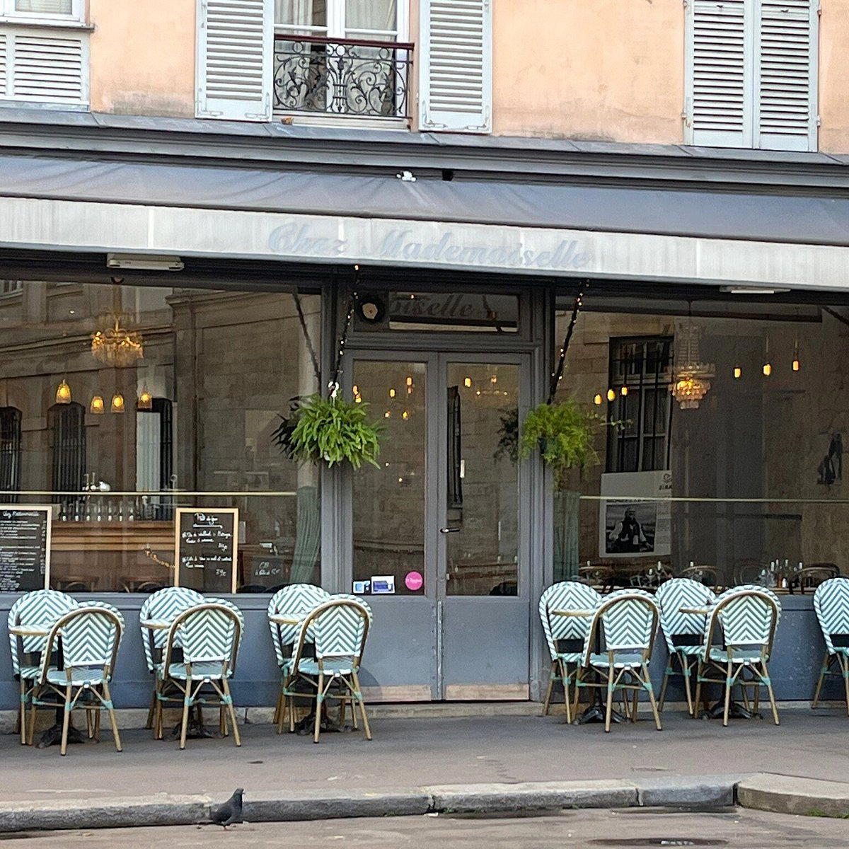 Chez Mademoiselle restaurant in Paris, France