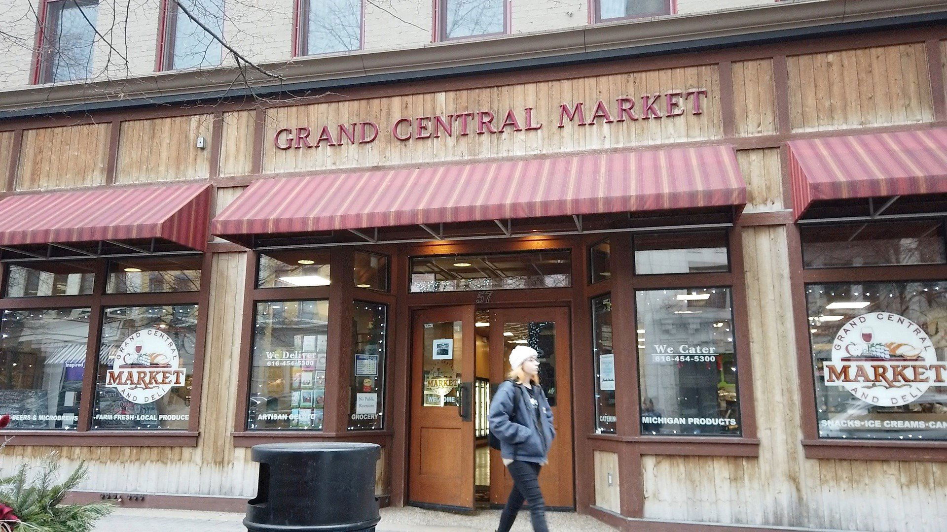Grand Central Market and Deli, Restaurant in Grand Rapids