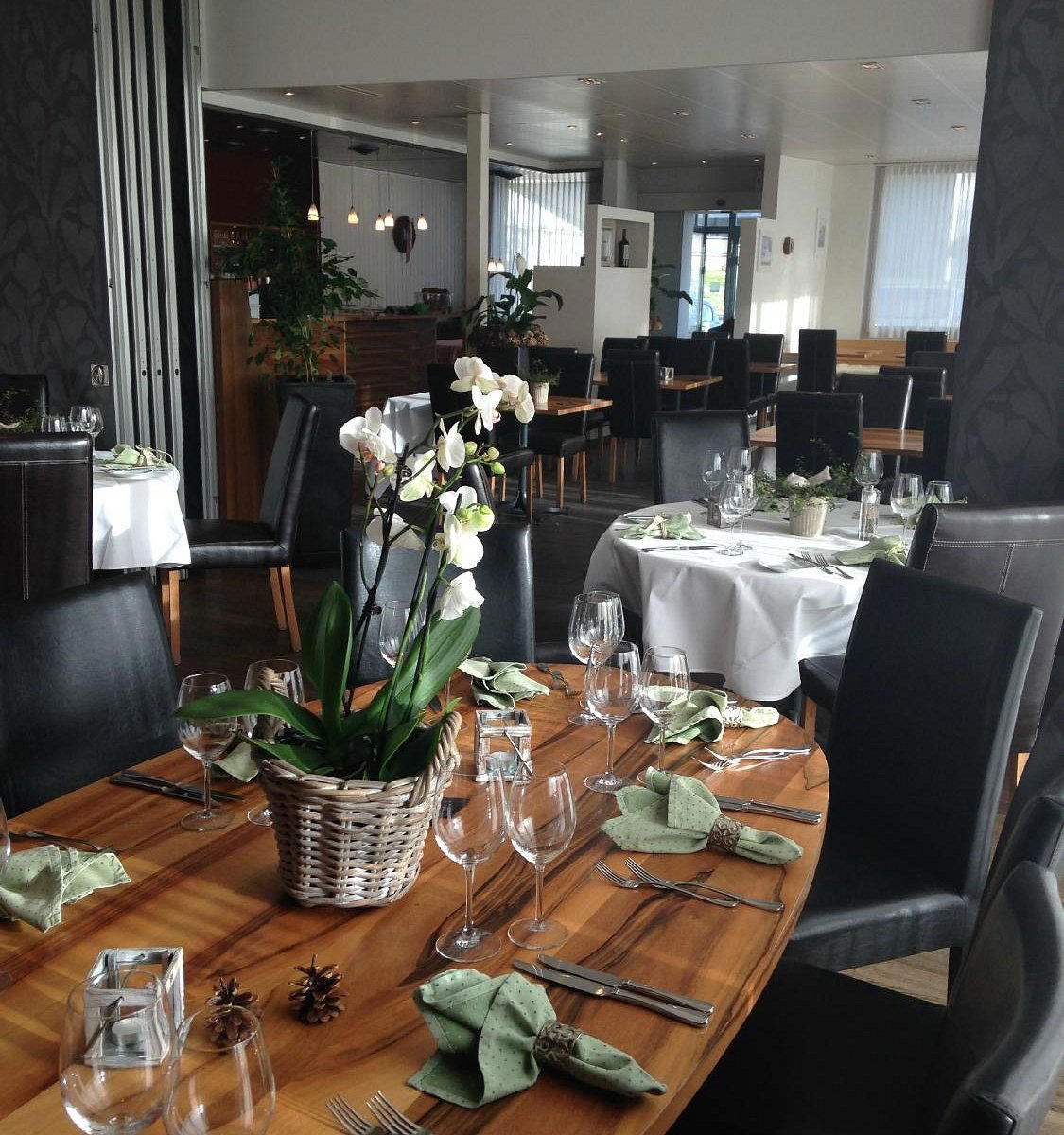 Rosenburg Wolfhausen restaurant in Wolfhausen, Switzerland