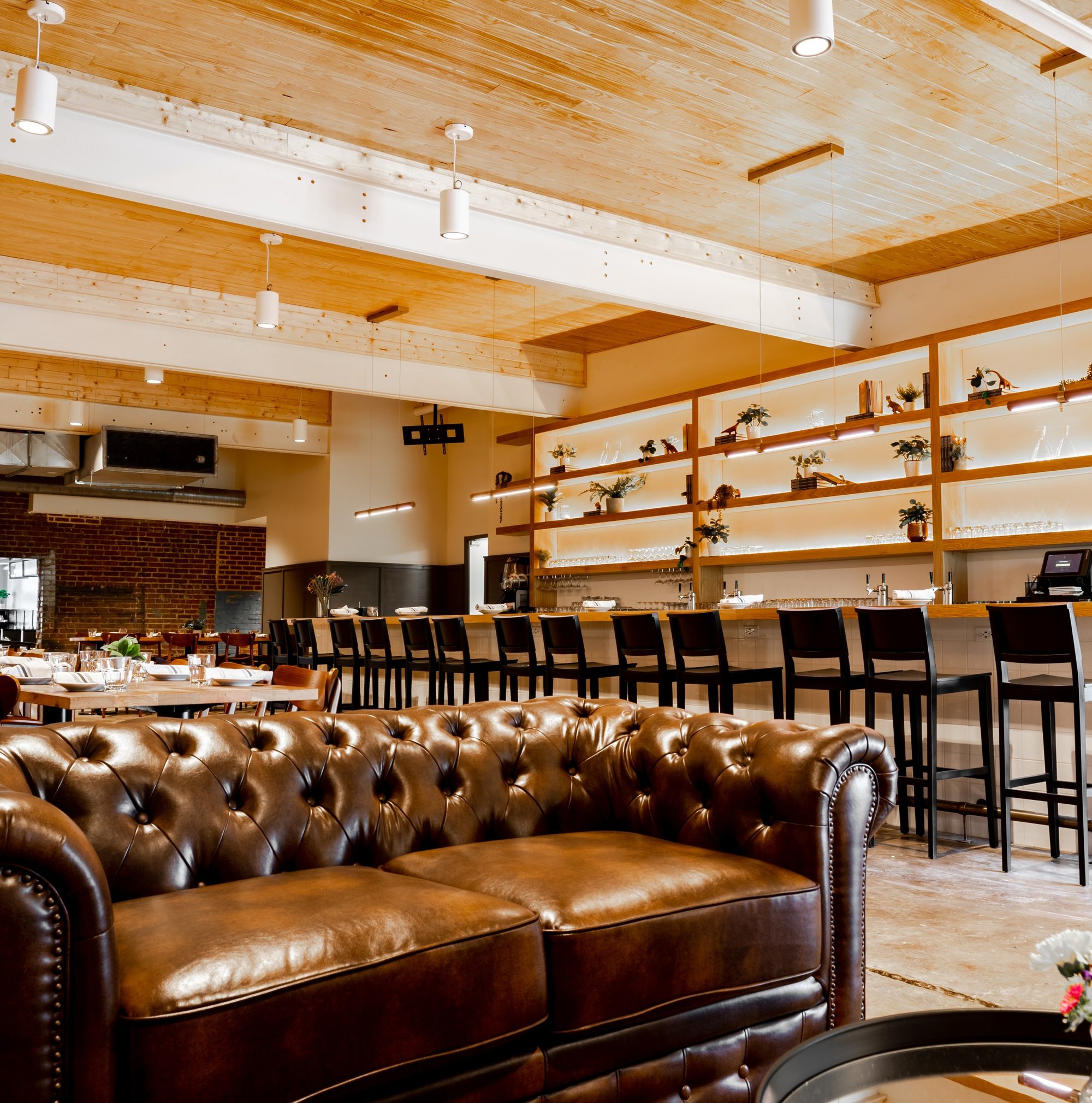 Emmy Squared Pizza: Plaza Midwood, Restaurant in Charlotte