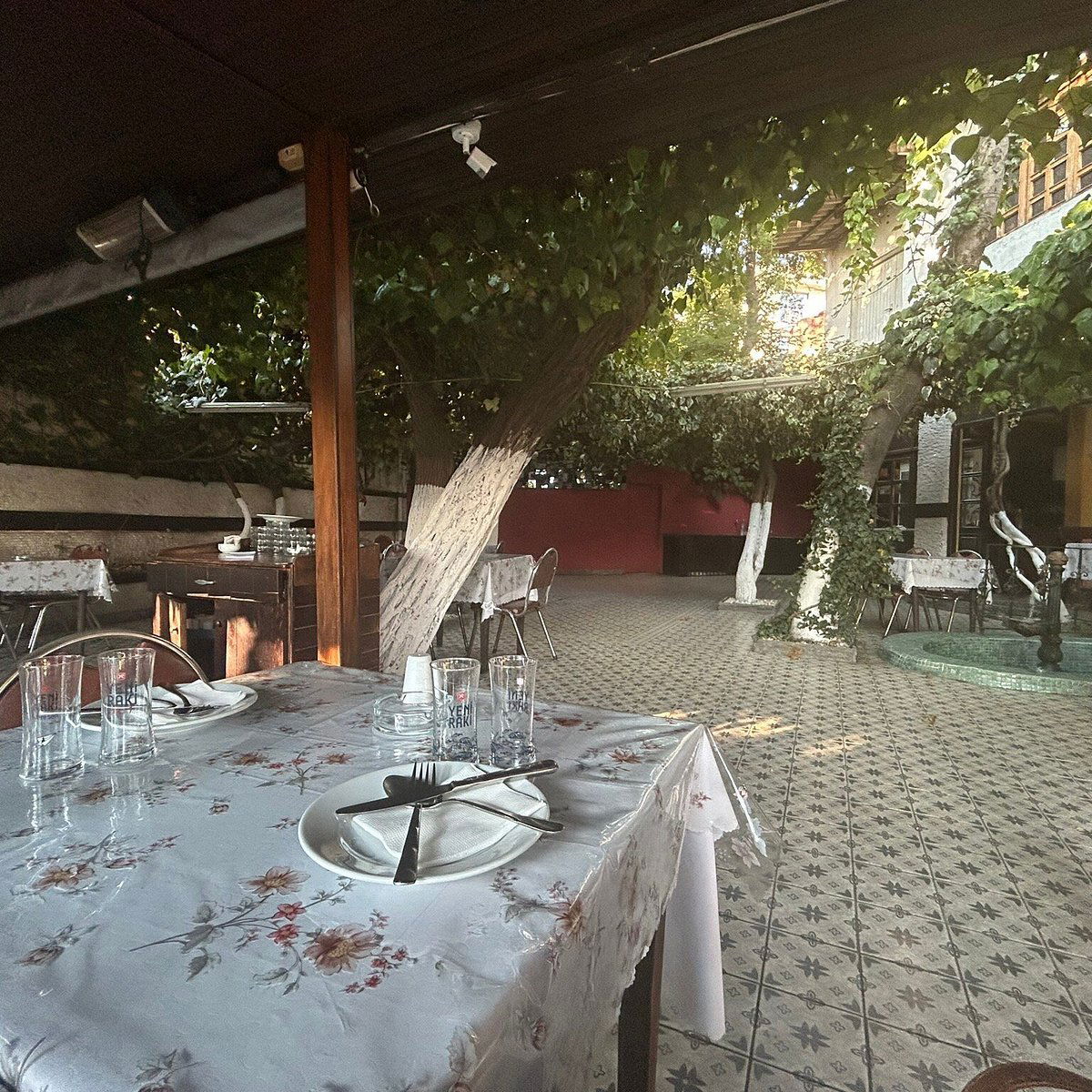 Madam Despina, Restaurant in Istanbul