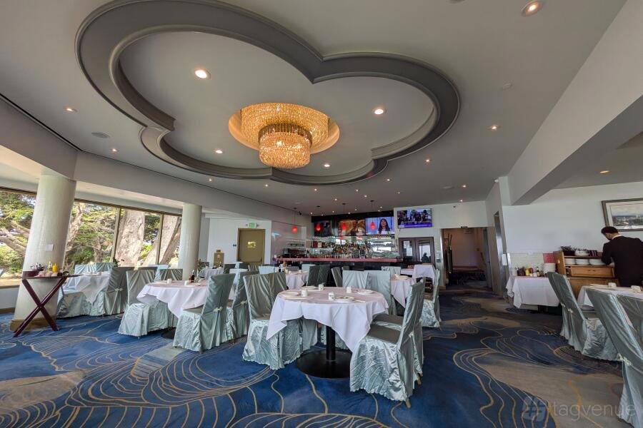 Hong Kong East Ocean restaurant in Emeryville, United States