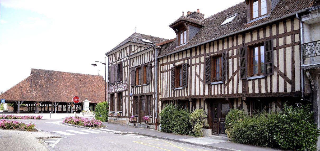 Le Tadorne restaurant in Piney