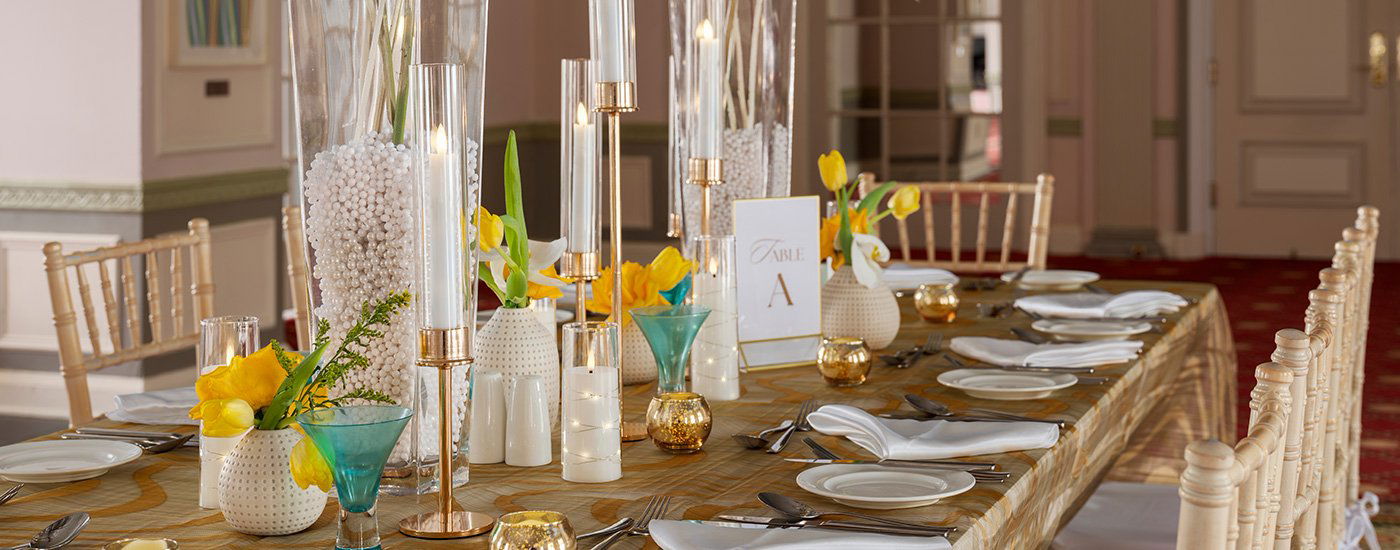 Princess Beach Club, Restaurant in Hamilton