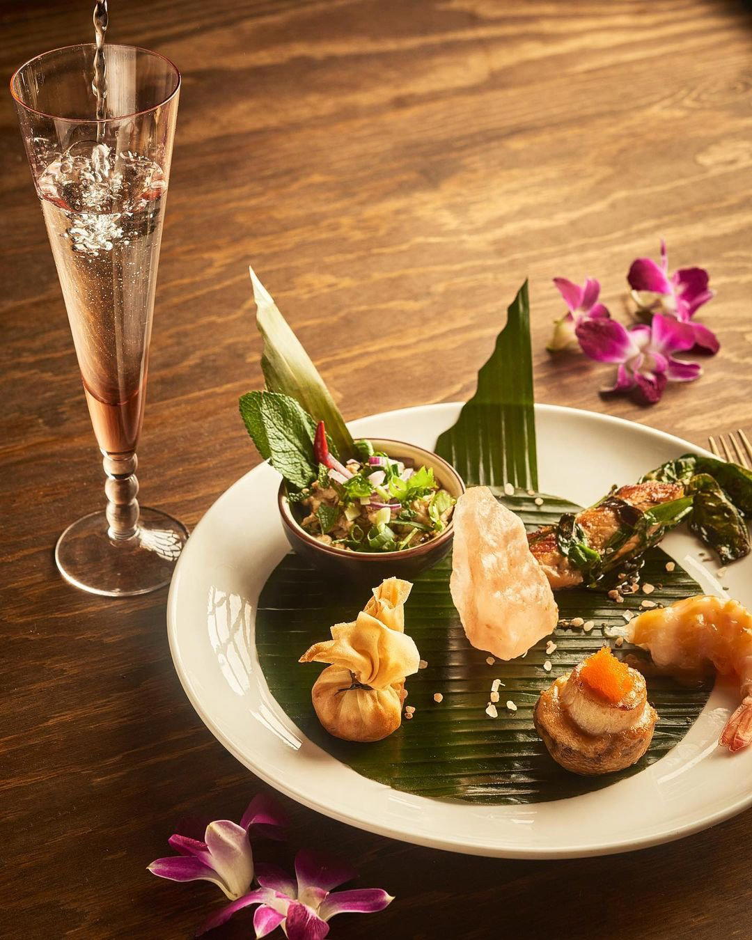 Diamantes de Sal Rosa by Thai Garden restaurant in Madrid, Spain