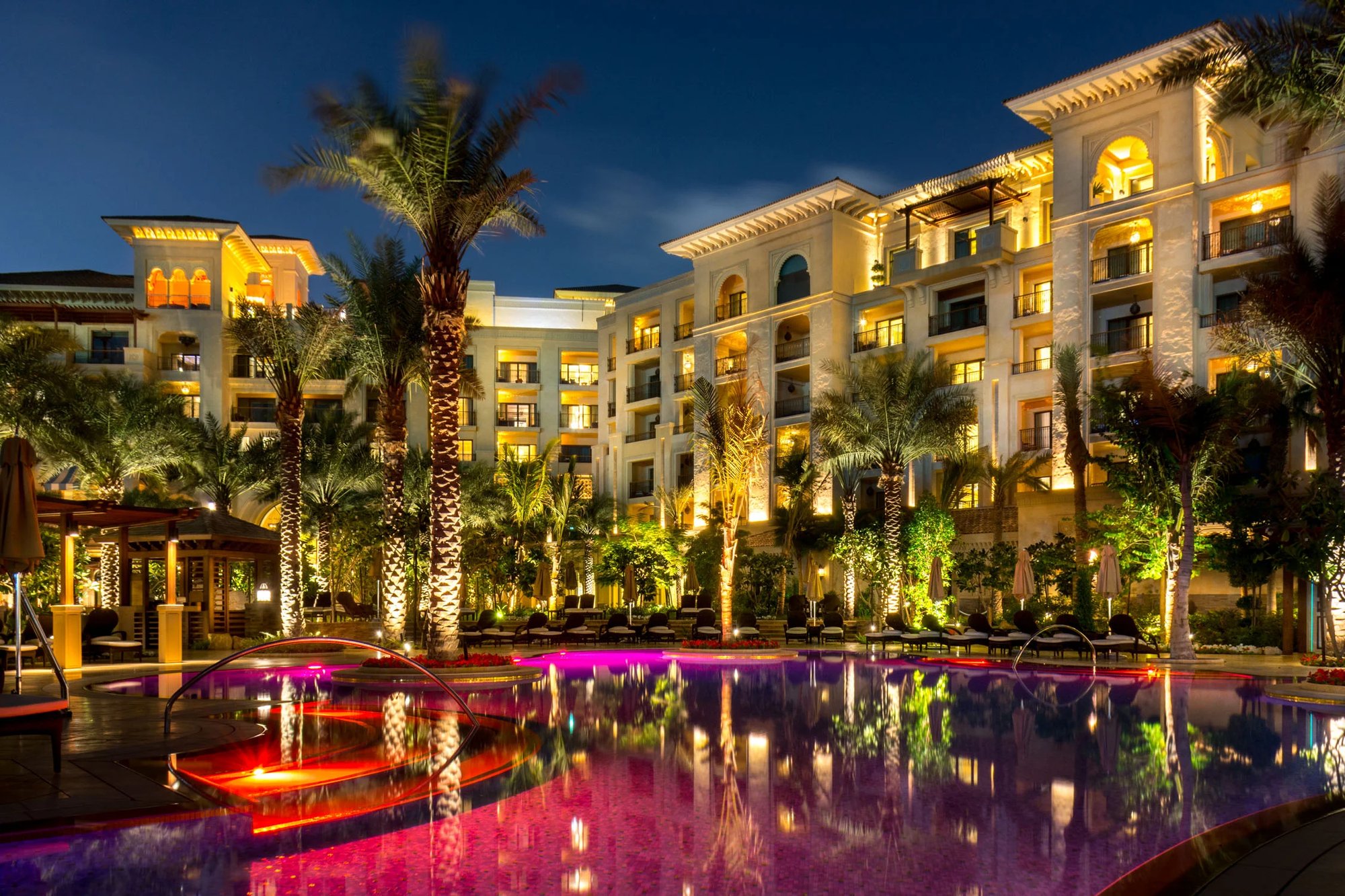 Four Seasons Resort Dubai at Jumeirah Beach, Restaurant in Dubai