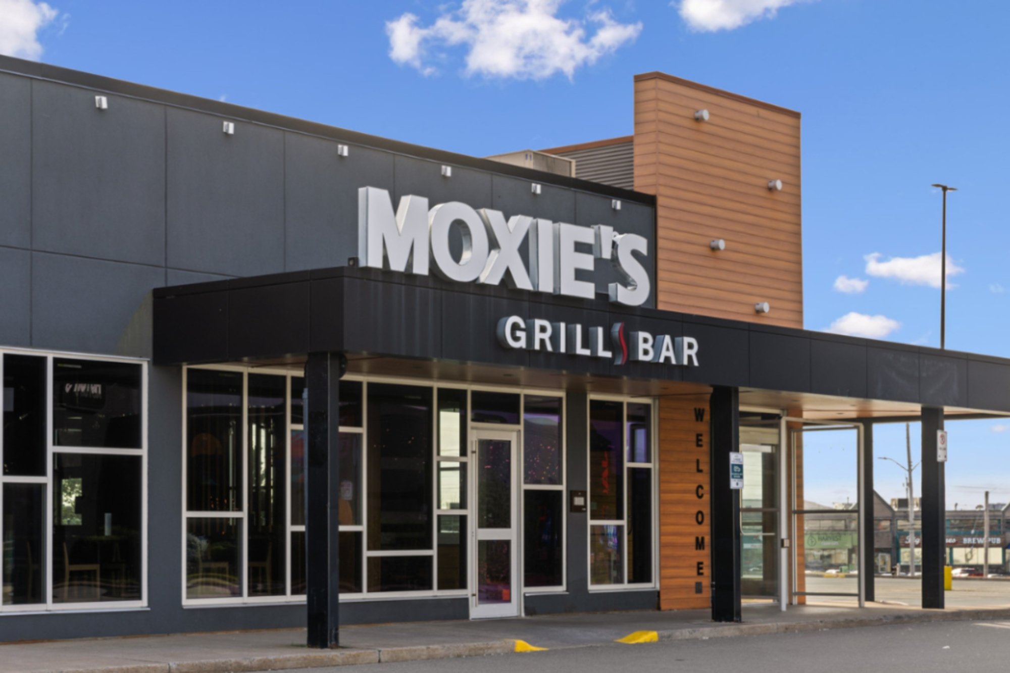 Moxies Barrie Park Place