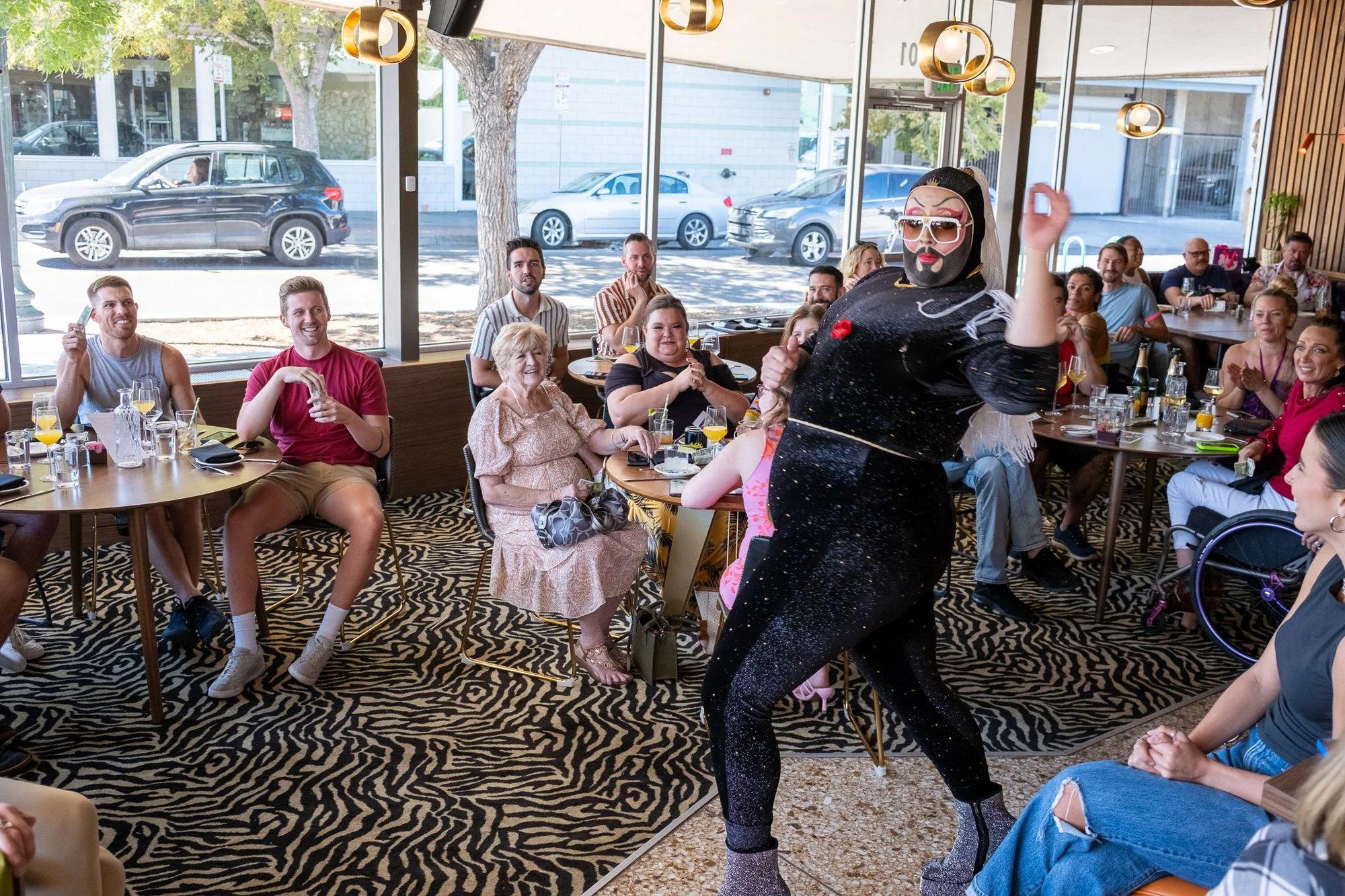 Champagne Tiger’s Country Club restaurant in Denver, United States