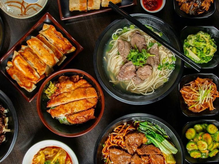 A&J Restaurant, Annandale, United States