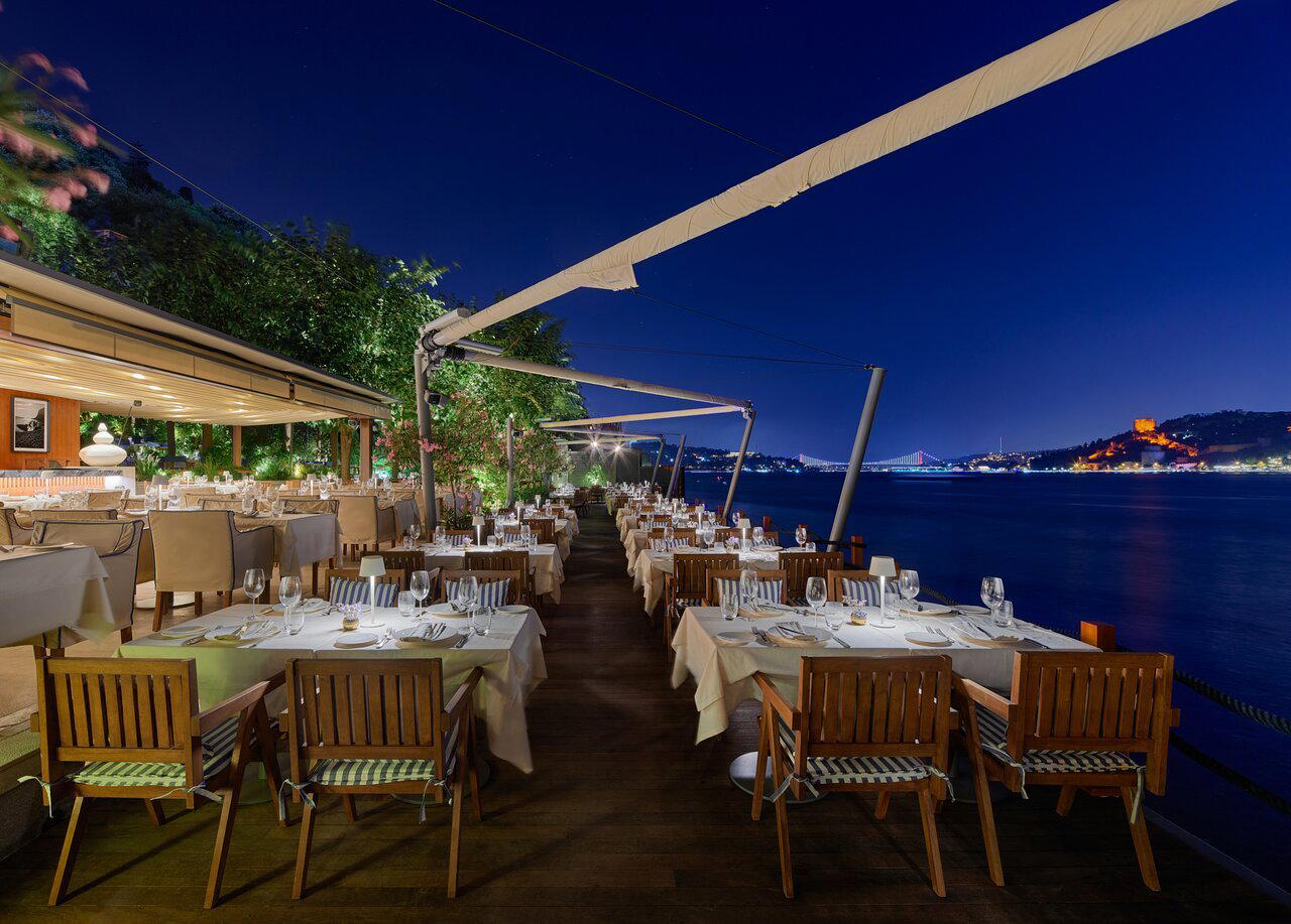 Lacivert, Istanbul, Turkey