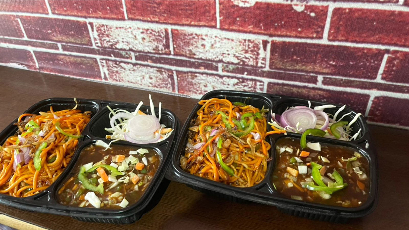 Lit bite food cafe, Restaurant in Khatima