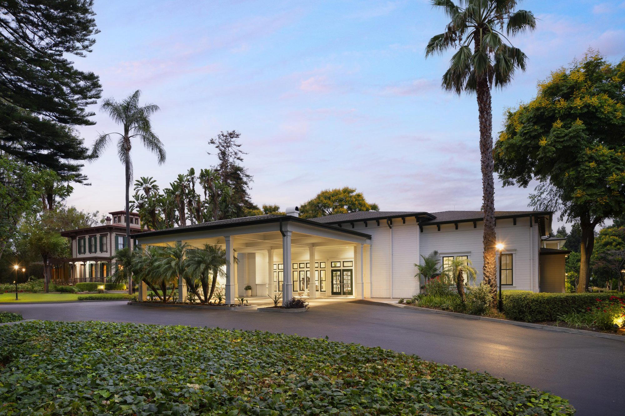 Terra restaurant in Santa Barbara, United States