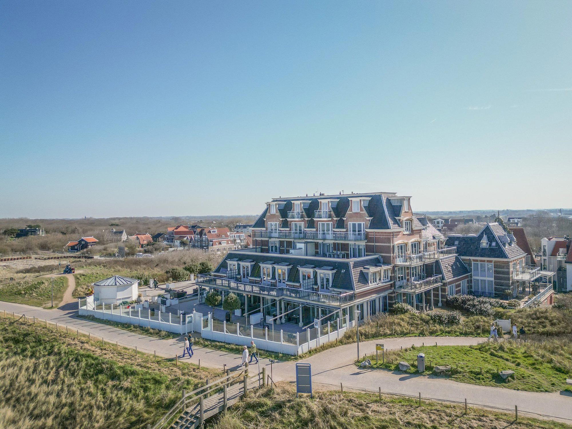 Badpaviljoen Domburg restaurant in Domburg, Netherlands