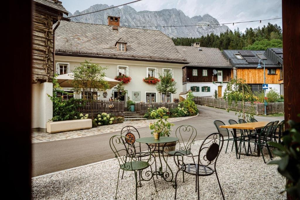 Wirtshaus im Dorfhotel Mayer restaurant in Sankt Martin am Grimming, Austria