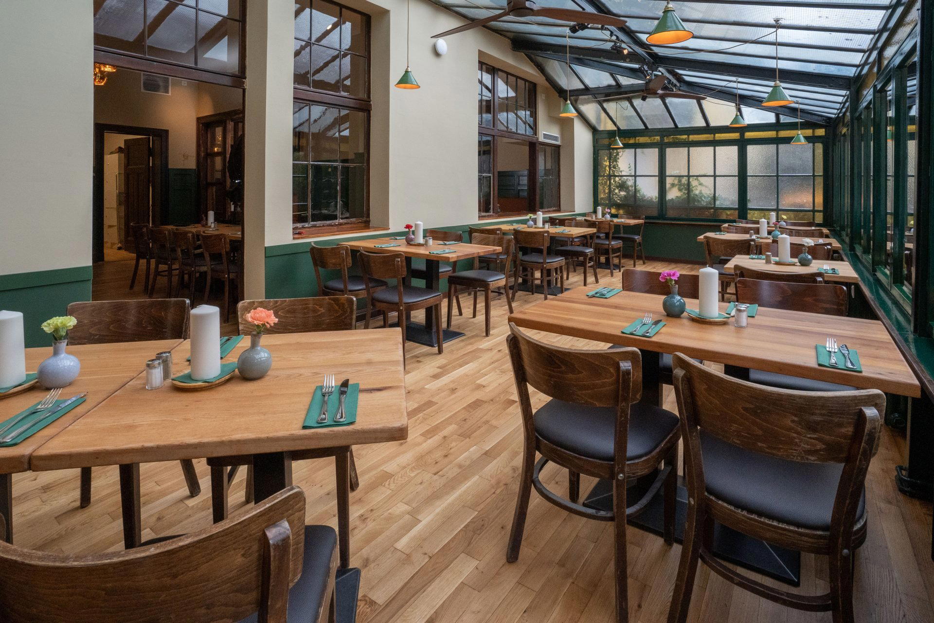Schnitzelei Wilmersdorf restaurant in Berlin, Germany