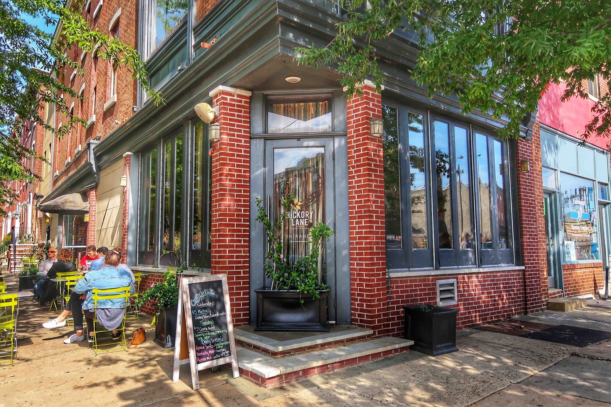 Hickory Lane American Bistro restaurant in Philadelphia, United States