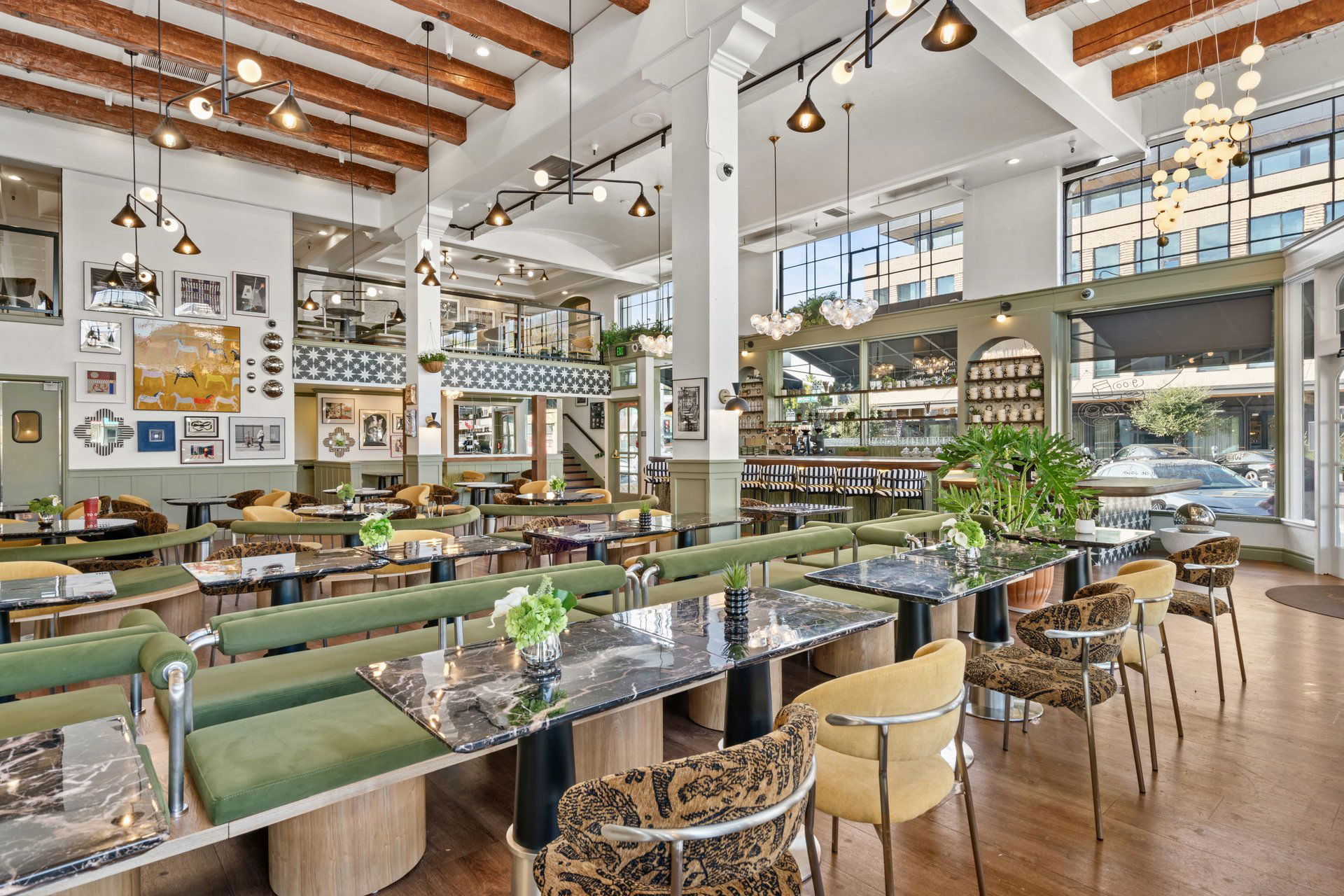 Whisper, Restaurant in San Mateo