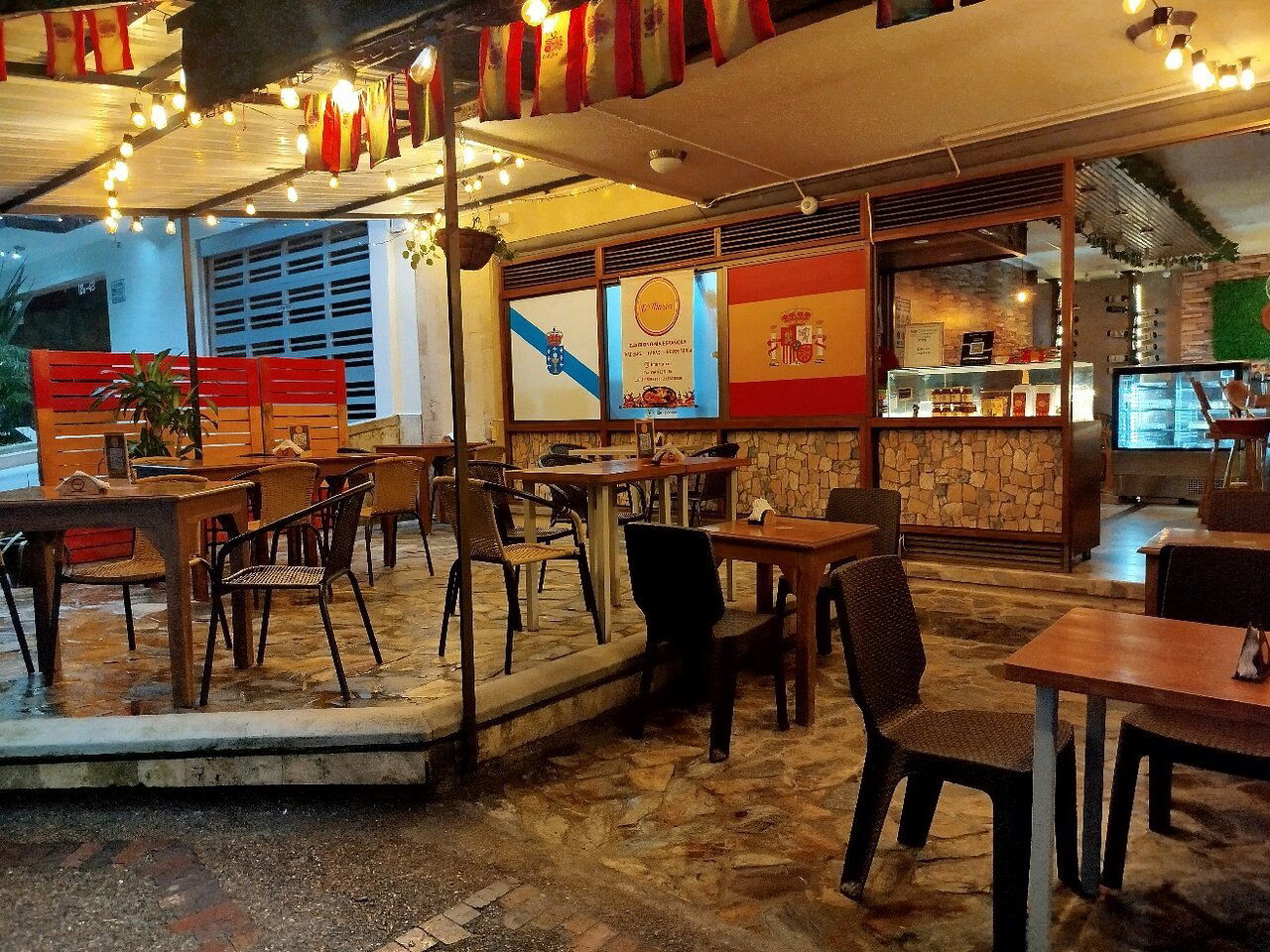 Restaurante Español DeMaría, Restaurant in Armenia