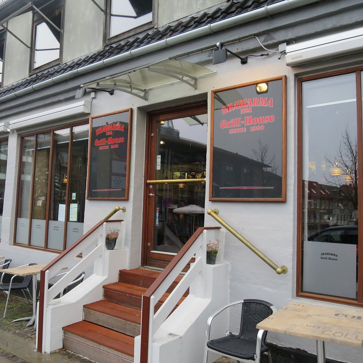 Shawarma Grill-House, Restaurant in Roskilde