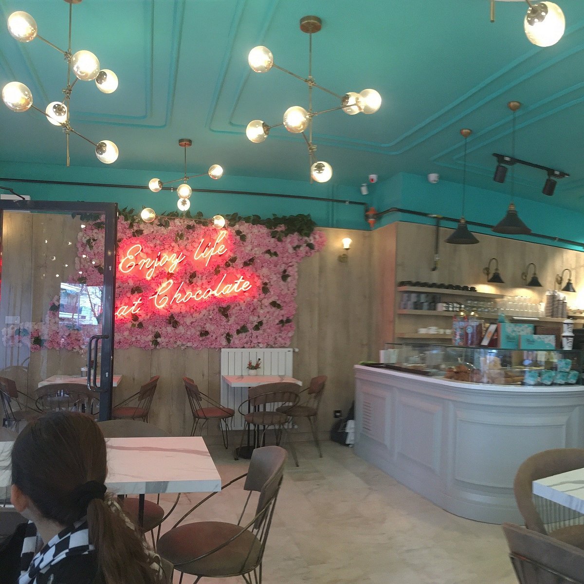 Moda Çikolatacısı, Restaurant in Istanbul