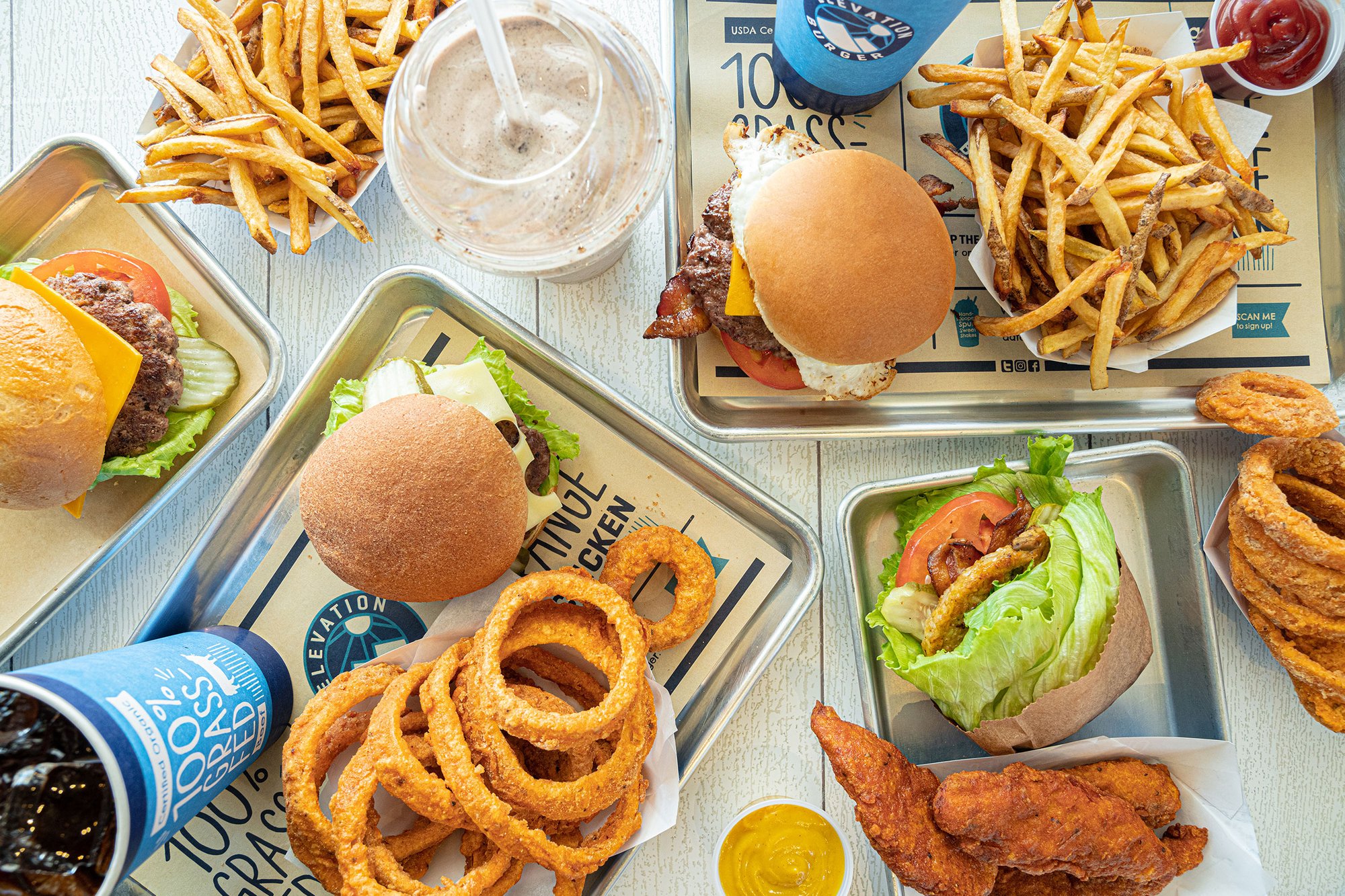 Elevation Burger, Restaurant in Falls Church