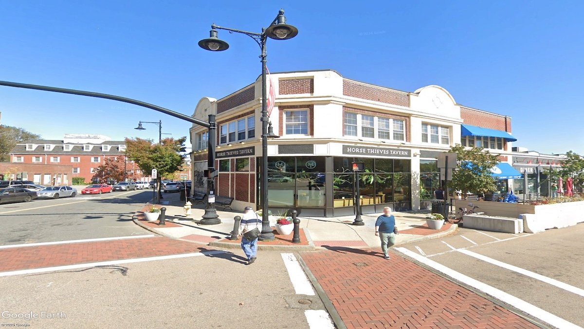 Zocca Cucina Italiana restaurant in Dedham, United States