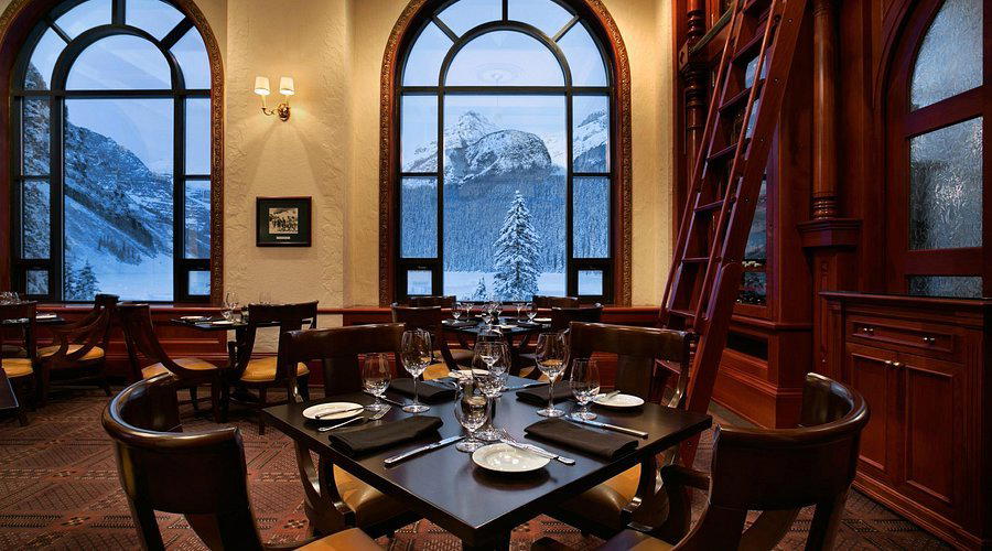 Walliser Stube restaurant in Lake Louise