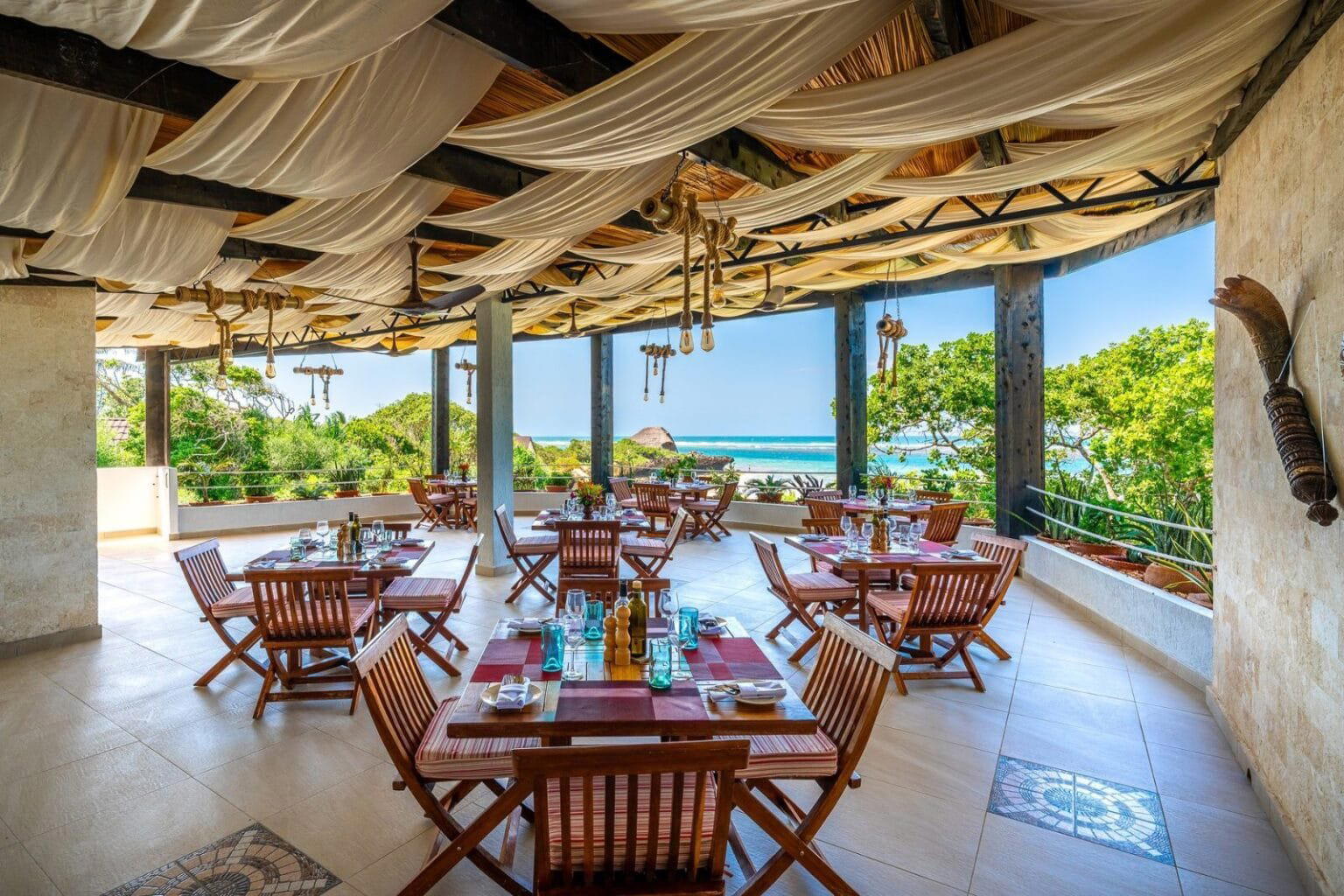 Baharini restaurant in Chale Island